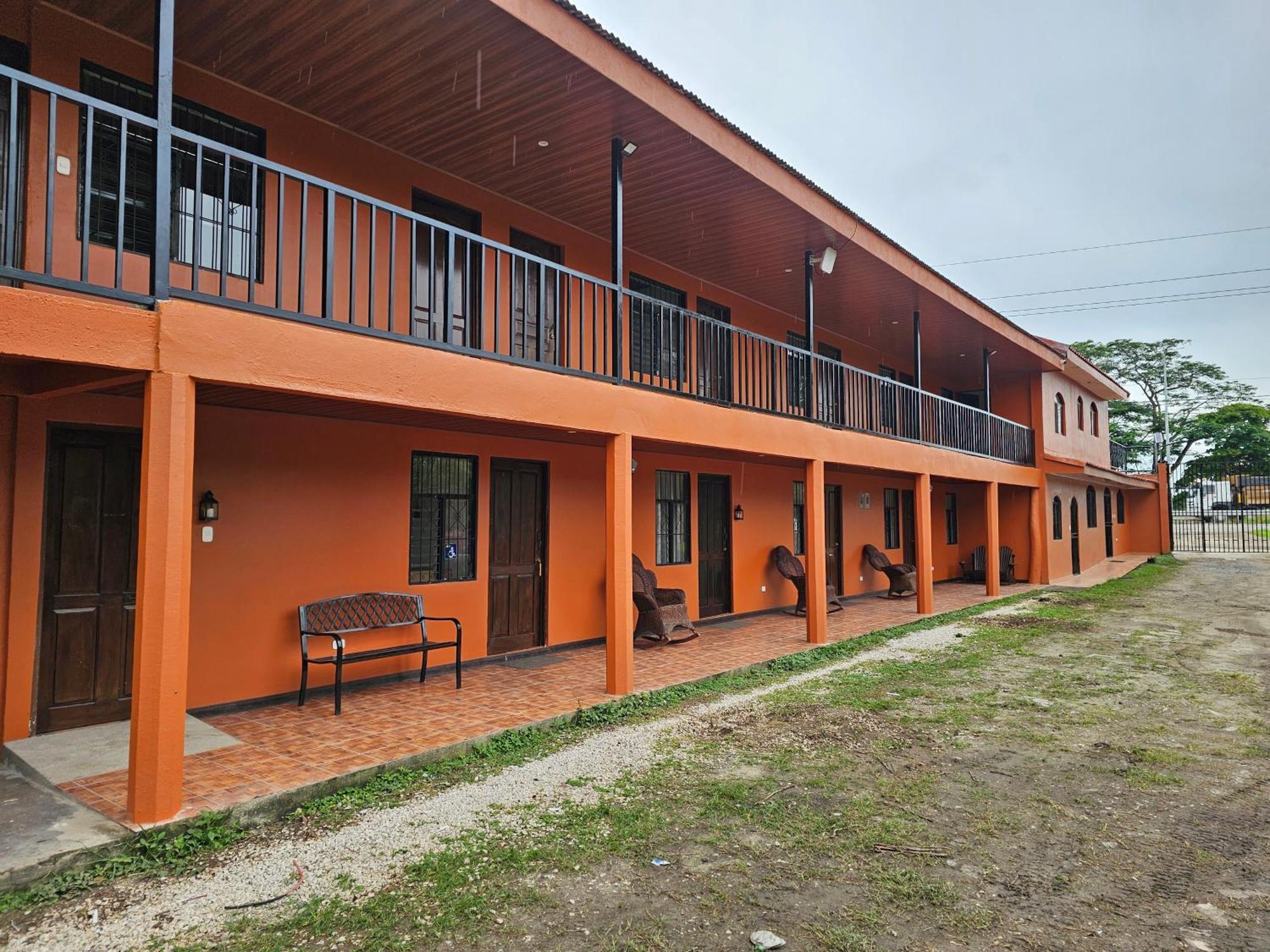 Hotel Luna Liberiana Exterior foto